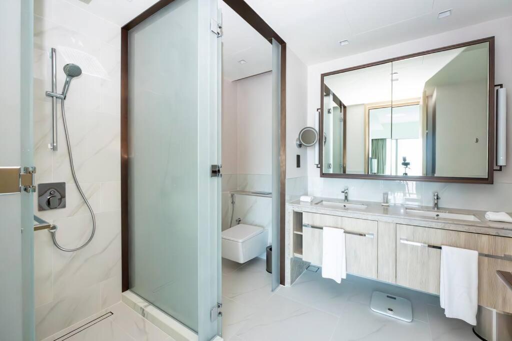 Address Grand Creek Habour 3bdr On 51st Flr With Skyline View In Creek Harbour Apartment Dubai
