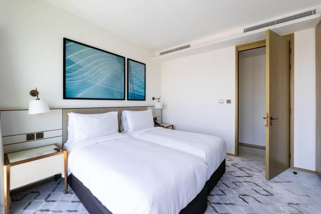 Address Grand Creek Habour 3bdr On 51st Flr With Skyline View In Creek Harbour Dubai